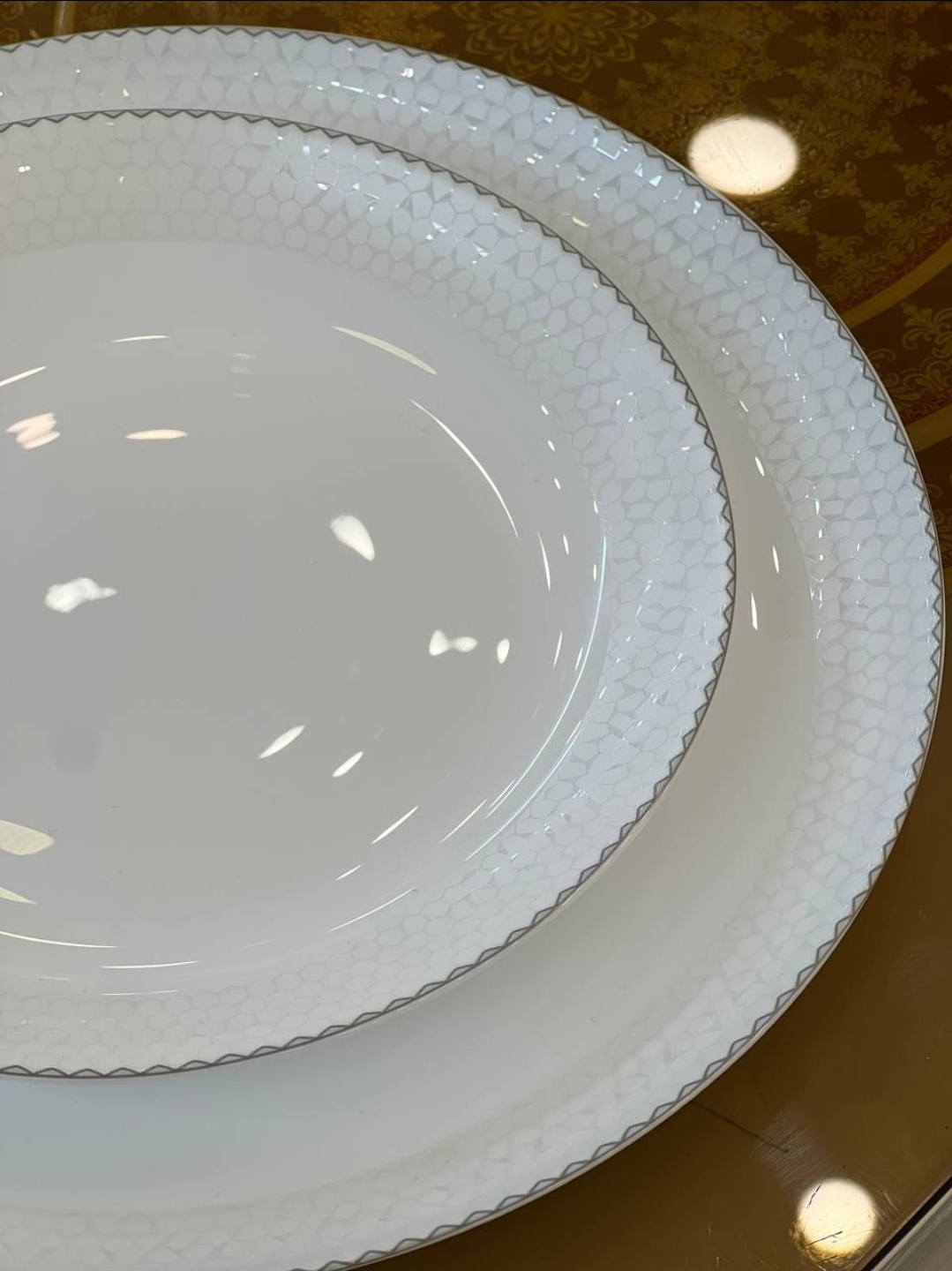 سرویس ۲۶ پارچه طرح ۲۰۲۴ قالب دیوالی گلدن اوپال